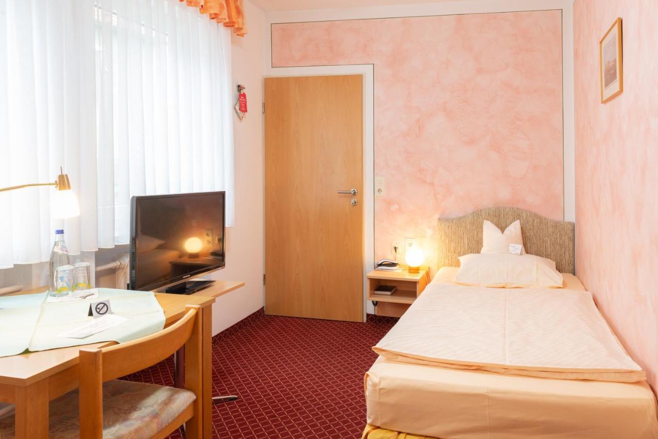 Hotel-Garni Goldener Schwan Bad Windsheim Kültér fotó